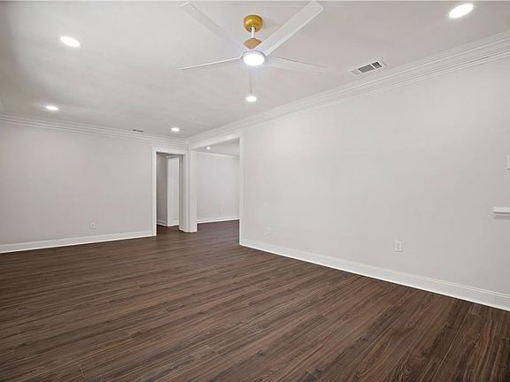 4th image of 2779 S Grafhill Dr