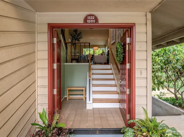 15111 Sunwood Boulevard #II22, Tukwila, WA 98188