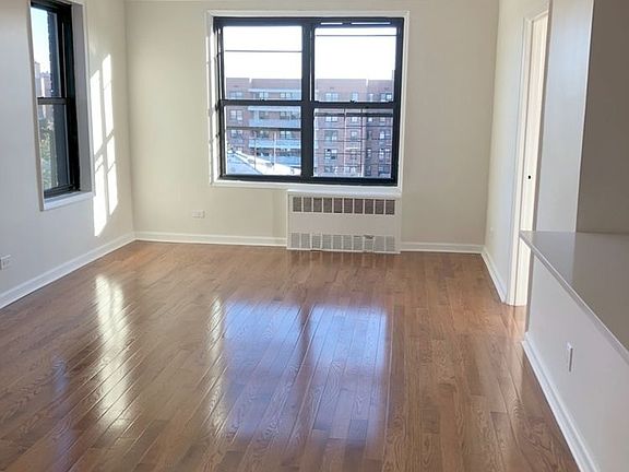 5th image of 4125 Case St APT 6L