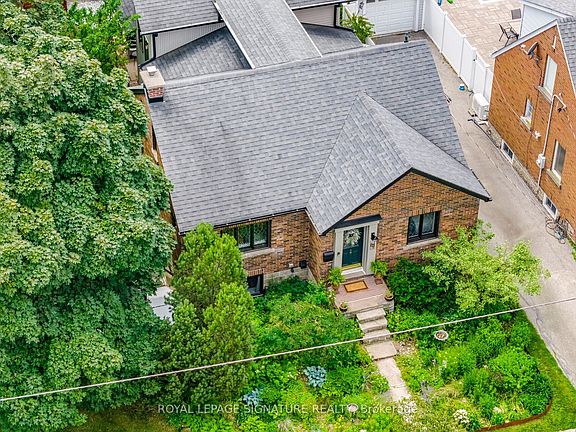 3rd image of 83 Mill St S
