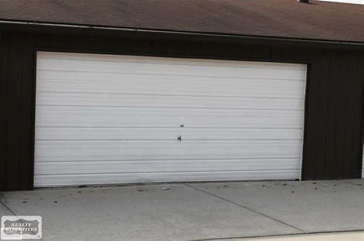 2 bed, 2.0 bath, 1050 sqft, $1,495 — Photo 3