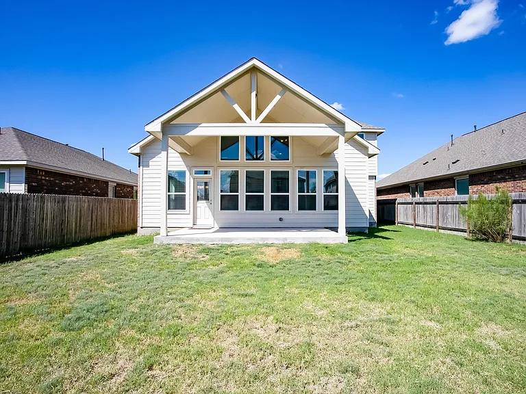 8049 Arezzo Dr — Photo 29