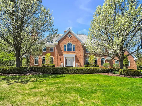 10113 North Vintage COURT, Mequon, WI 53092