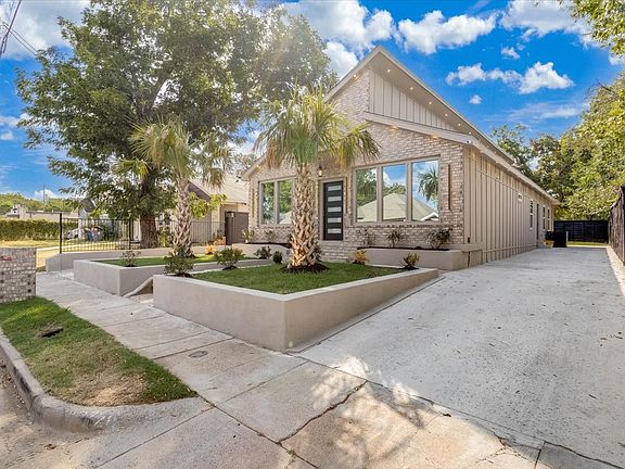2nd image of 2726 Carpenter Ave