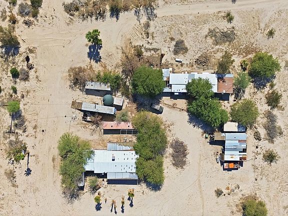 3rd image of 5785 Split Mountain Rd