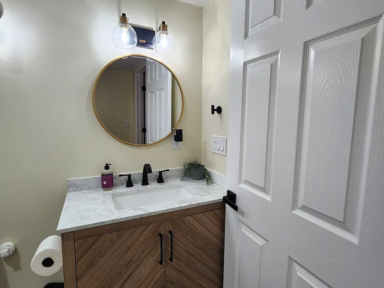 306 Hazeldine Ave SW #6 — Photo 20