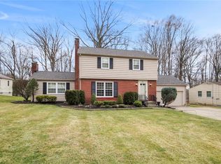201 Dartmouth Dr, Canfield, OH