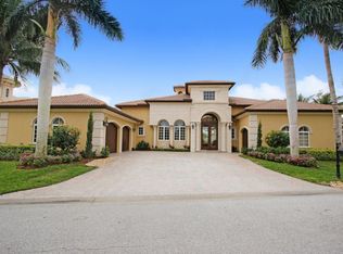 19000 SE Reach Island Ln, Jupiter, FL 33458