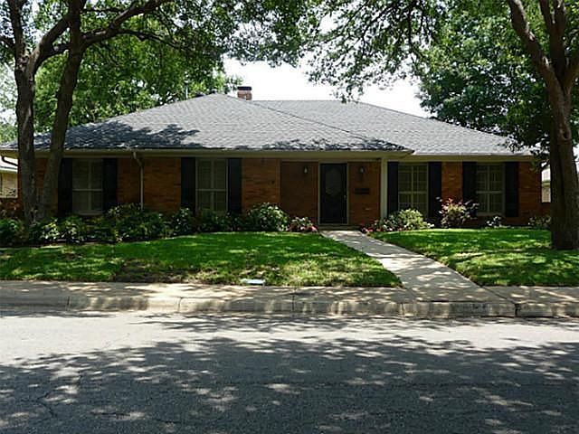 1st image of 16028 Longvista Dr