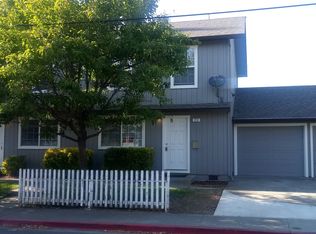 213 Barnett St, Santa Rosa, CA 95407