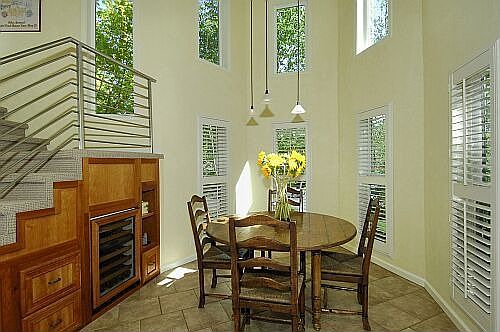 Sunny breakfast nook