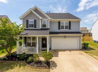 1040 Steelhorse Dr, Fuquay Varina, NC 27526