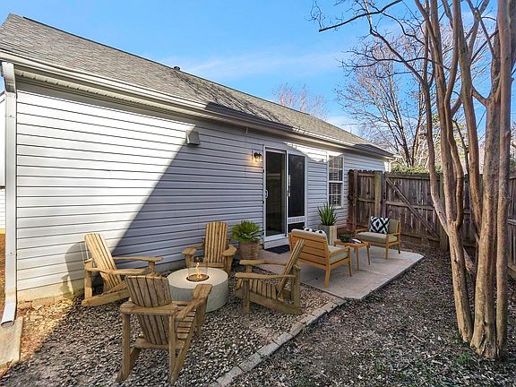 4th image of 610 Bywater Pl