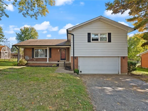583 Fulton Street, Sellersburg, IN 47172