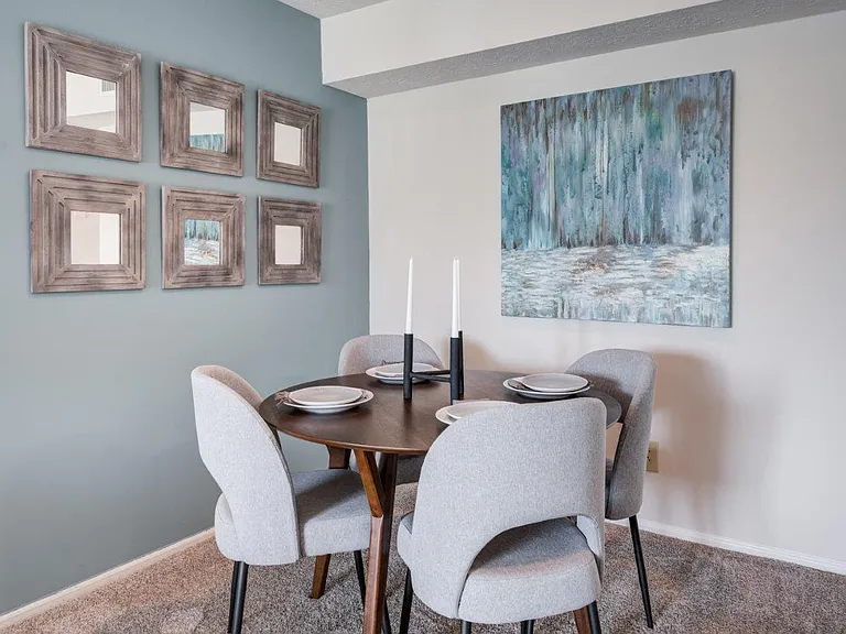Hidden Lakes Apartment Homes — Photo 9