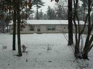 2615 E Evergreen Dr, Warsaw, IN 46582