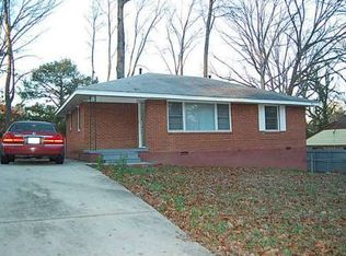 1132 Curtis Dr, Forest Park, GA