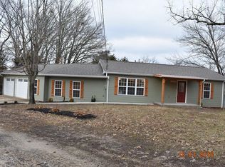 14228 W Point Dr, De Soto, MO 63020