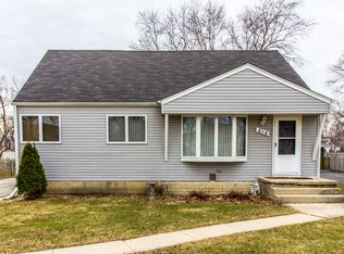 616 N Edgewood Ave, Lombard, IL 60148