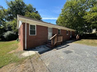 526 W 13th St NE, Rome, GA 30165