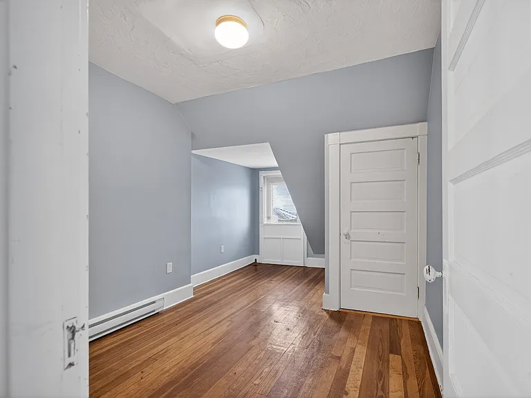46 Peirce St #3 — Photo 10