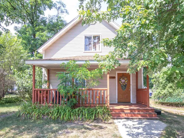 117 N Oak St, Adams, WI 53910
