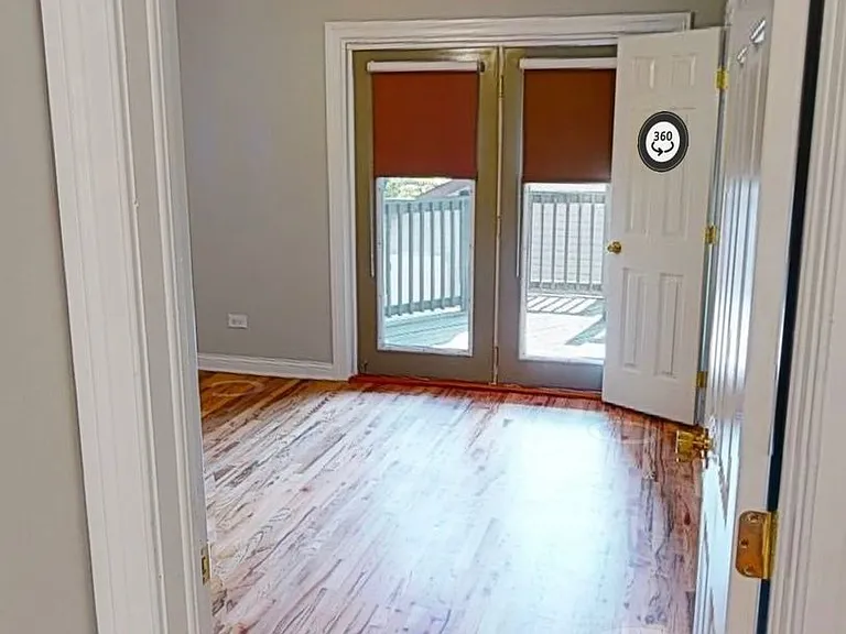 1547 W Augusta Blvd — Photo 10