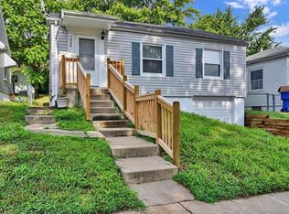 1549 Sanford Ave, Saint Louis, MO 63139