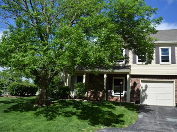 2547 College Hill Cir #404, Schaumburg, IL 60173