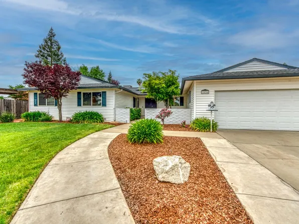 1524 Burl Ave, Clovis, CA 93611
