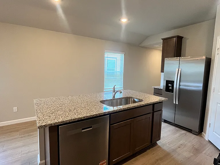 1140 Toledo Bend Dr — Photo 11