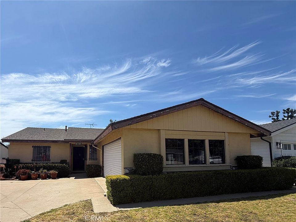 1st image of 181 College Park Dr
