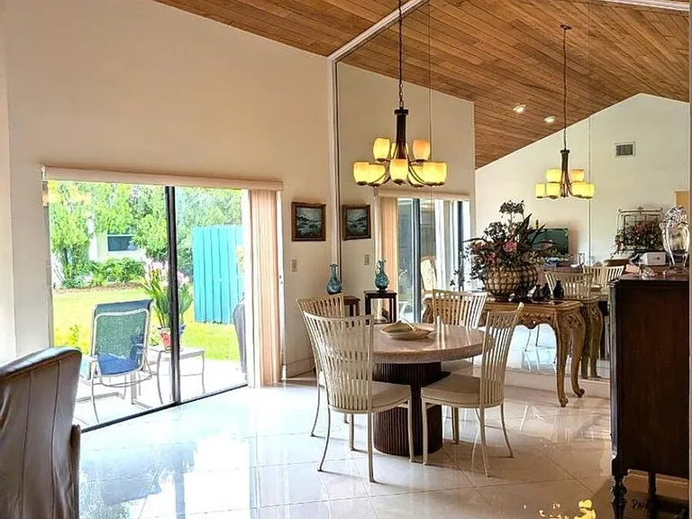 20852 Via Madeira Dr — Photo 12