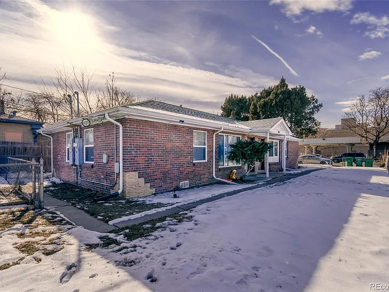 1418 Ironton St — Photo 13