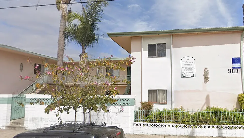 900 N Wilmington Blvd