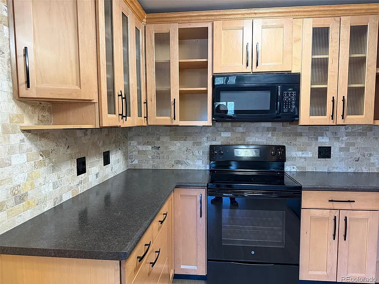 745 S Alton Way #6D — Photo 3