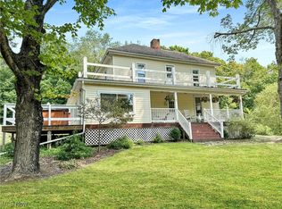 5696 Steubenville Rd SE, Amsterdam, OH 43903