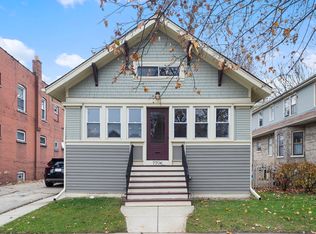 7706 Monroe St, Forest Park, IL 60130