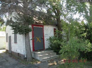 4185 Lee Rd, Cleveland, OH 44128
