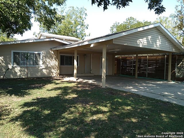 1st image of 851 S San Augustine Ave