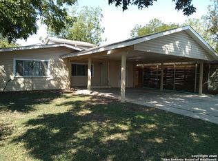 851 S San Augustine Ave, San Antonio, TX 78237