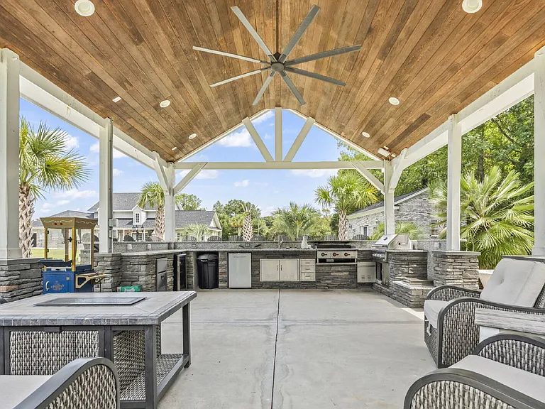 6125 R C Sarvis Ln — Photo 40