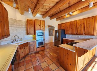 4 Avenida Buena Ventura, Santa Fe, NM 87508