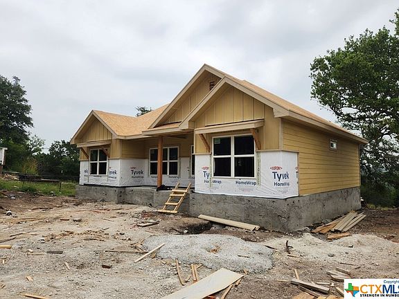 4th image of 411 Scenic Terrace Dr