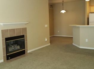 2121 Owens Ave APT 203, Fort Collins, CO 80528