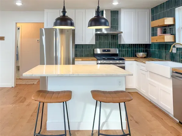 205 Duffee Ave, Eufaula, OK 74432