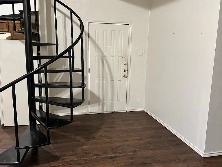 4206 Bass Pro Dr #401 — Photo 3