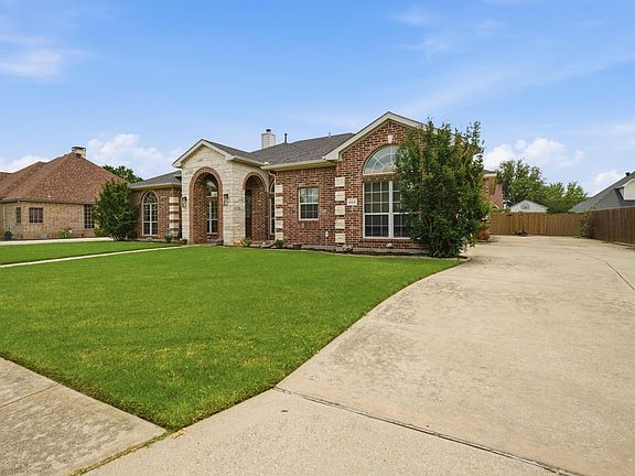 2nd image of 603 Cedar Dr