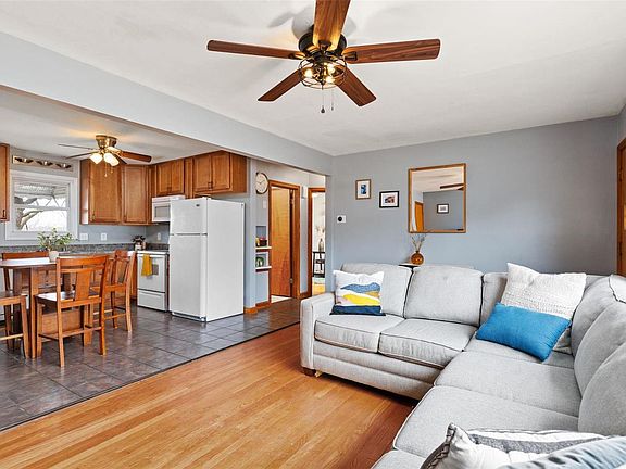 5th image of 2517 Tamm Ave
