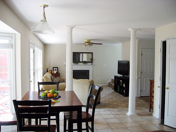 5th image of 18 Brush Everard Ct